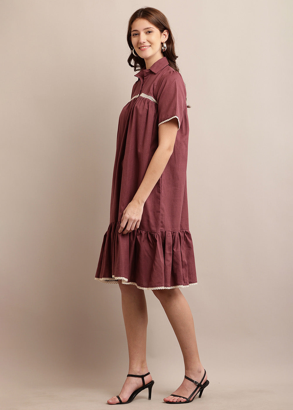 Amiable Shirt Dress With Lace Panel