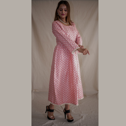 Pretty Pink Scoop Neckline Dress
